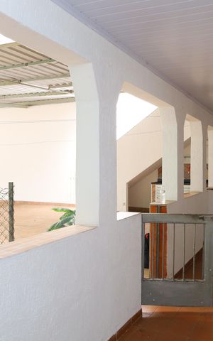 Casa para alugar com 300m², 4 quartos e 4 vagasVaranda