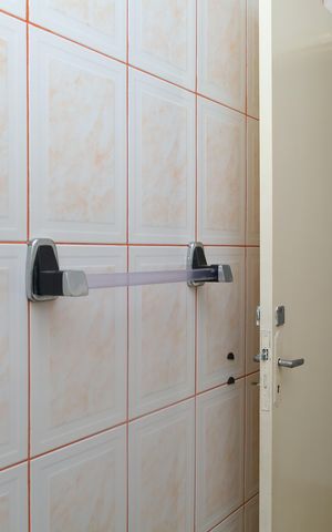 Casa para alugar com 300m², 4 quartos e 4 vagasBanheiro 2