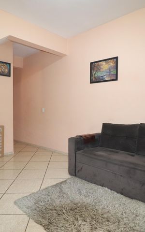 Casa à venda com 148m², 3 quartos e 2 vagasSala