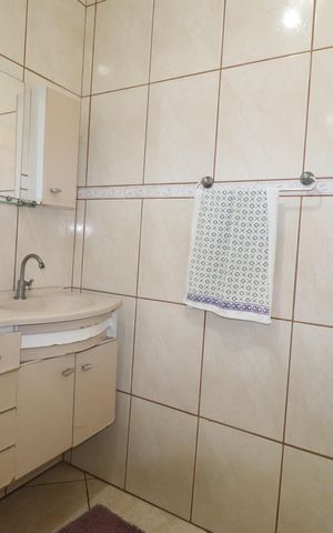 Casa à venda com 148m², 3 quartos e 2 vagasLavabo