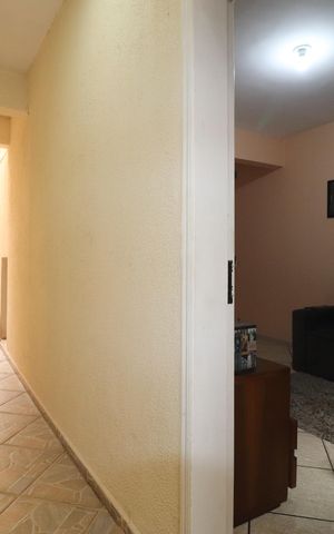 Casa à venda com 148m², 3 quartos e 2 vagasCorredor Lateral