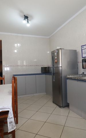 Casa à venda com 148m², 3 quartos e 2 vagasCozinha