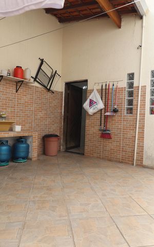 Casa à venda com 148m², 3 quartos e 2 vagasÁrea de Serviço