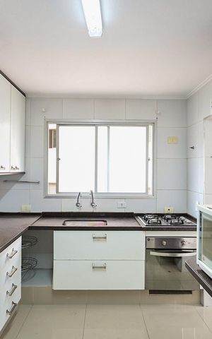 Apartamento à venda com 92m², 3 quartos e 2 vagasCozinha