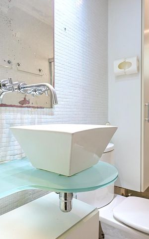 Apartamento à venda com 92m², 3 quartos e 2 vagasBanheiro