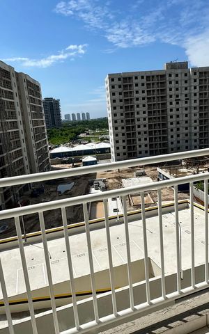 Apartamento à venda com 54m², 2 quartos e 1 vaga Apartamento à venda com 54m², 2 quartos e 1 vagaVaranda