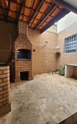 Casa para alugar com 81m², 2 quartos e 1 vaga Casa para alugar com 81m², 2 quartos e 1 vagaÁrea externa