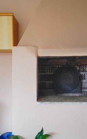 Casa à venda com 140m², 2 quartos e 2 vagasChurrasqueira