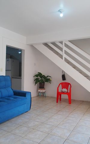 Casa à venda com 140m², 2 quartos e 2 vagassala