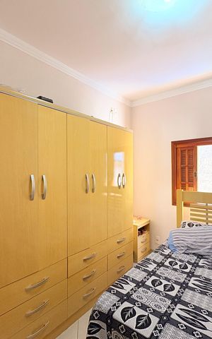 Casa de condomínio à venda com 84m², 3 quartos e 2 vagasSuíte