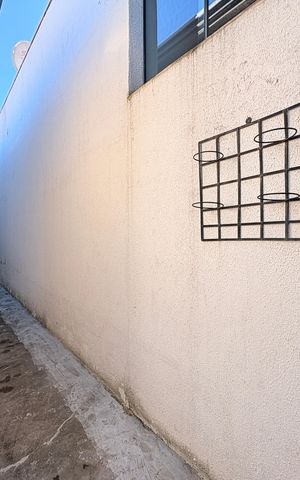 Casa de condomínio à venda com 84m², 3 quartos e 2 vagasQuintal
