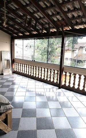 Casa à venda com 132m², 2 quartos e 2 vagas Casa à venda com 132m², 2 quartos e 2 vagasVaranda