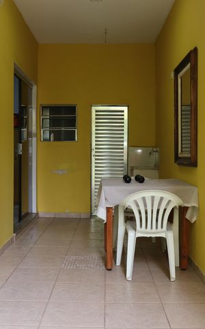 Casa à venda com 400m², 3 quartos e 4 vagasCorredor 