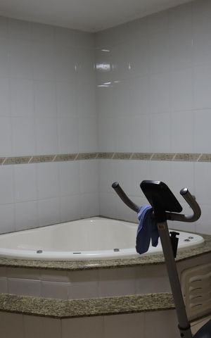 Casa à venda com 400m², 3 quartos e 4 vagasHidro 