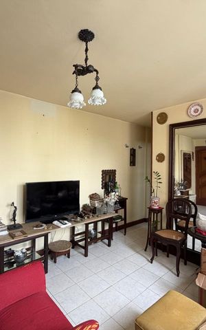 Apartamento à venda com 60m², 2 quartos e 1 vaga Apartamento à venda com 60m², 2 quartos e 1 vagaSala