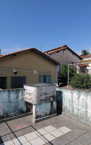 Casa à venda com 200m², 4 quartos e 2 vagasQuintal