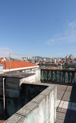 Casa à venda com 200m², 4 quartos e 2 vagasQuintal