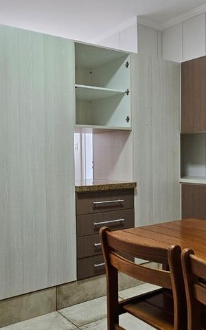 Apartamento para alugar com 180m², 3 quartos e 2 vagas