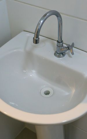 Apartamento à venda com 42m², 2 quartos e 1 vaga Apartamento à venda com 42m², 2 quartos e 1 vagaBanheiro