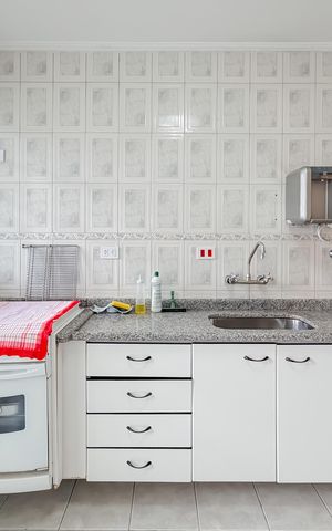 Apartamento à venda com 96m², 2 quartos e 1 vaga Apartamento à venda com 96m², 2 quartos e 1 vagaCozinha