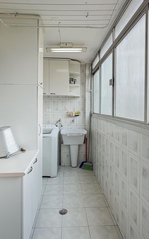 Apartamento à venda com 96m², 2 quartos e 1 vaga Apartamento à venda com 96m², 2 quartos e 1 vagaÁrea de Serviço