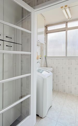Apartamento à venda com 96m², 2 quartos e 1 vaga Apartamento à venda com 96m², 2 quartos e 1 vagaÁrea de Serviço