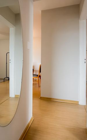 Apartamento à venda com 96m², 2 quartos e 1 vaga Apartamento à venda com 96m², 2 quartos e 1 vagaCorredor
