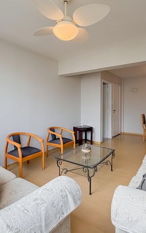Apartamento à venda com 96m², 2 quartos e 1 vaga Apartamento à venda com 96m², 2 quartos e 1 vagaSala