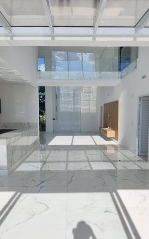 Casa de condomínio para alugar com 380m², 4 quartos e 1 vaga