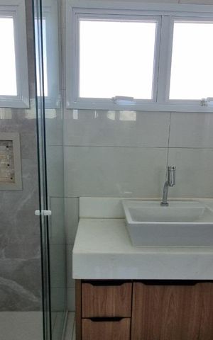 Casa de condomínio para alugar com 380m², 4 quartos e 1 vaga