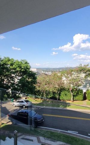 Casa de condomínio para alugar com 380m², 4 quartos e 1 vaga