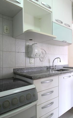 Apartamento à venda com 55m², 2 quartos e 2 vagasCozinha e Área de Serviço