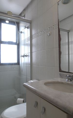 Apartamento à venda com 55m², 2 quartos e 2 vagasBanheiro Social