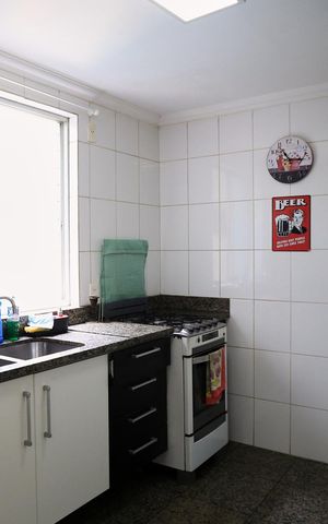 Apartamento à venda com 125m², 4 quartos e 2 vagas Apartamento à venda com 125m², 4 quartos e 2 vagasCozinha
