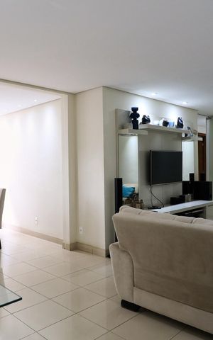 Apartamento à venda com 125m², 4 quartos e 2 vagas Apartamento à venda com 125m², 4 quartos e 2 vagasSala