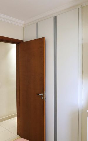 Apartamento à venda com 125m², 4 quartos e 2 vagas Apartamento à venda com 125m², 4 quartos e 2 vagasQuarto