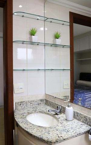 Apartamento à venda com 125m², 4 quartos e 2 vagas Apartamento à venda com 125m², 4 quartos e 2 vagasBanheiro da Suíte