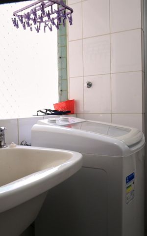Apartamento à venda com 125m², 4 quartos e 2 vagas Apartamento à venda com 125m², 4 quartos e 2 vagasÁrea de Serviço