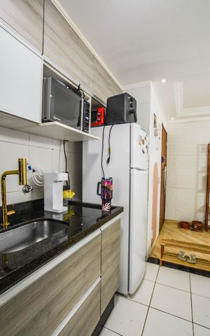 Apartamento à venda com 70m², 3 quartos e 1 vaga Apartamento à venda com 70m², 3 quartos e 1 vagaCozinha e Área de Serviço