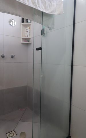 Casa à venda com 182m², 4 quartos e 2 vagasBanheiro