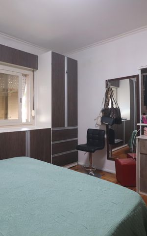 Casa à venda com 182m², 4 quartos e 2 vagasQuarto 1 