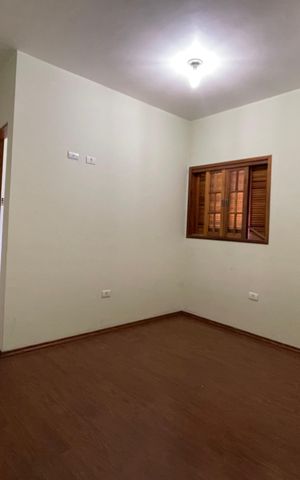 Casa à venda com 300m², 3 quartos e 4 vagas Casa à venda com 300m², 3 quartos e 4 vagasQuarto 2 - Suíte