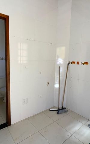 Casa à venda com 300m², 3 quartos e 4 vagas Casa à venda com 300m², 3 quartos e 4 vagasÁrea de Serviço