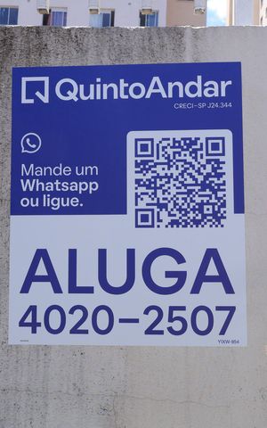 Apartamento para alugar com 35m², 2 quartos e sem vagaPlaca instalada na Fachada do condomínio - Código da placa: YIXW-954