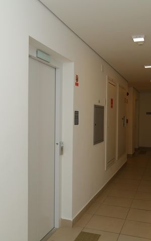 Apartamento para alugar com 35m², 2 quartos e sem vagaÁrea comum - Saguão do andar