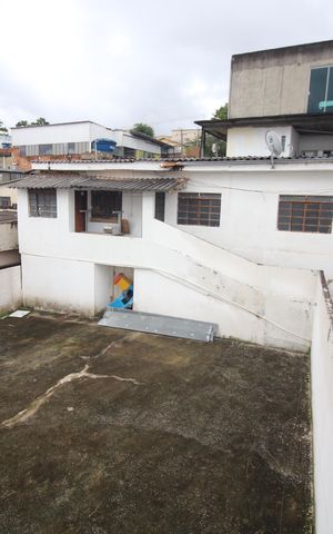 Casa à venda com 314m², 4 quartos e 3 vagasQuintal