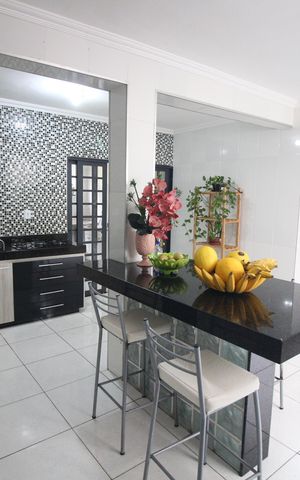 Casa à venda com 314m², 4 quartos e 3 vagasCozinha