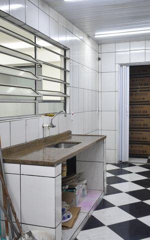 Casa para alugar com 140m², 3 quartos e sem vagaCozinha