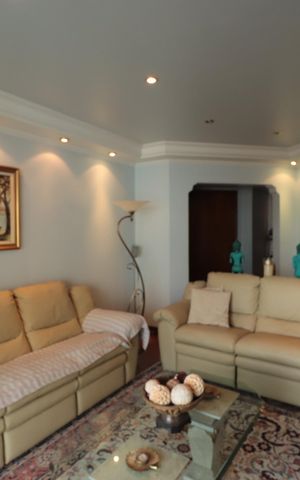 Apartamento à venda com 170m², 4 quartos e 2 vagasSala