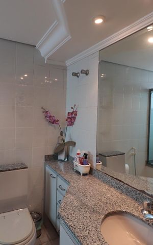 Apartamento à venda com 170m², 4 quartos e 2 vagasBanheiro da Suíte 1